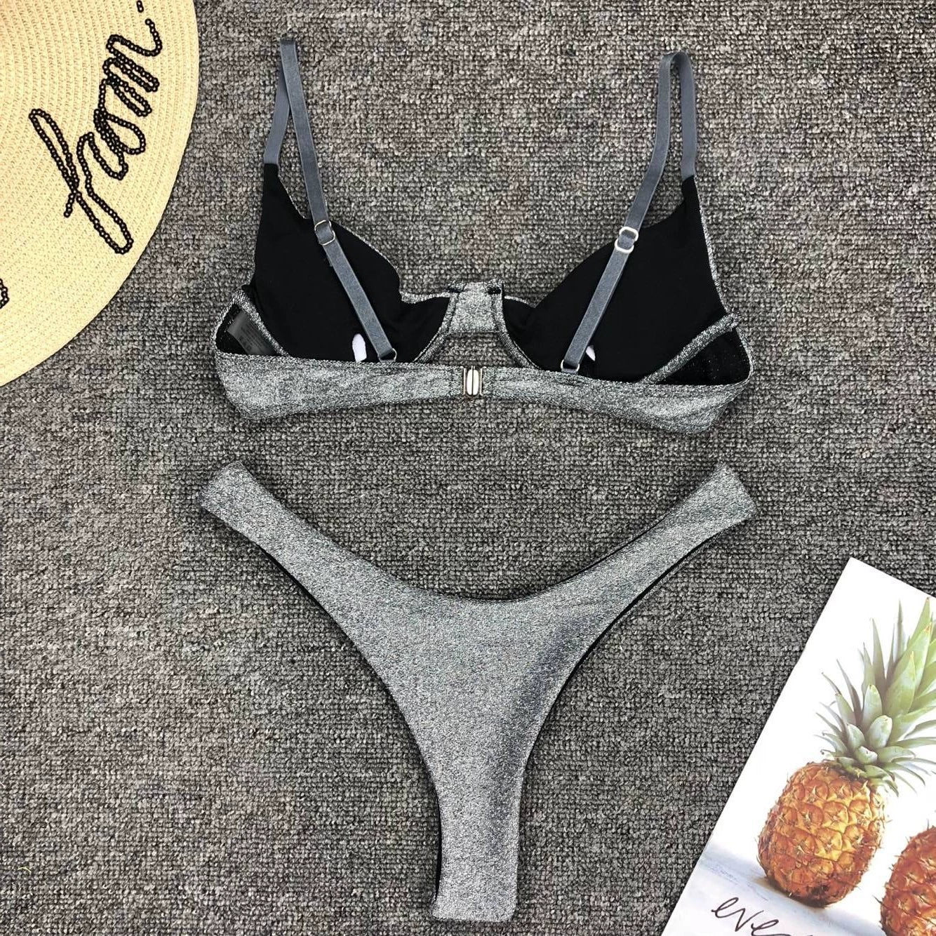 Glitter Fabric Fashion Underwire Gathered Split Swimsuit Bikinis Stylish Two-Piece Swimsuit