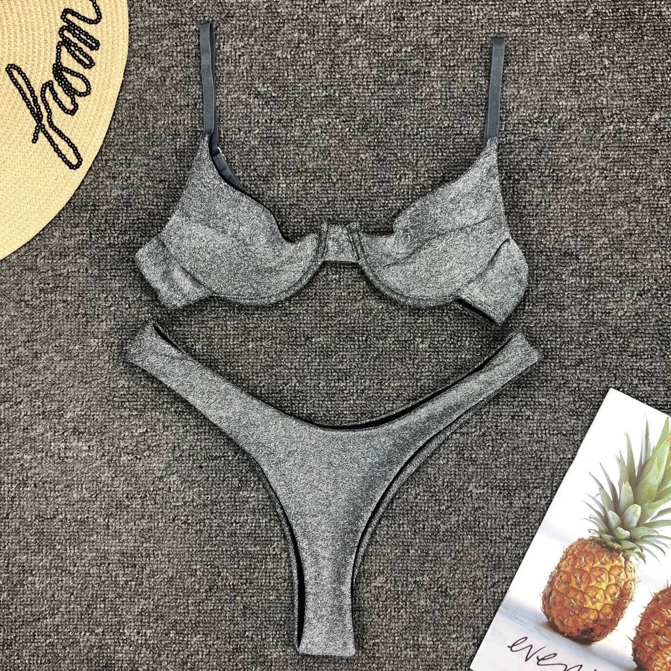Glitter Fabric Fashion Underwire Gathered Split Swimsuit Bikinis Stylish Two-Piece Swimsuit