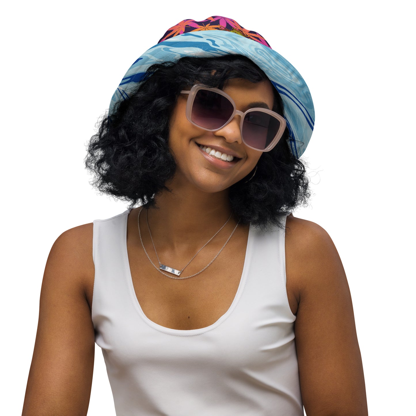 TRIPPIE HOOKS Reversible bucket hat